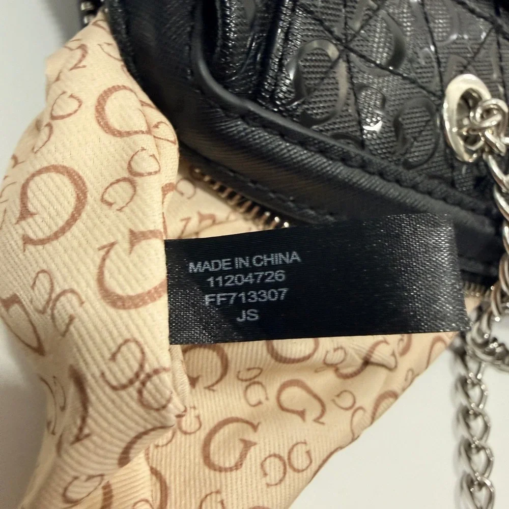 Guess Satchel Handbag Women Large Black Good Logo Embossed Chain Strap G-001